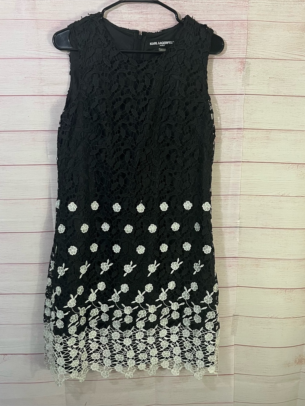 Karl Lagerfeld Black White Floral Lace Sleeveless Dress Size 8